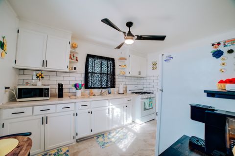 Tiny photo for 122 W Harrison Avenue, Cissna Park, IL 60924 (MLS # 12565642)