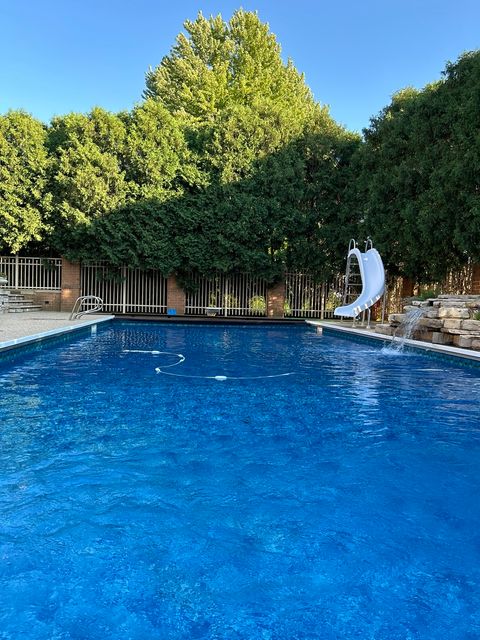 Tiny photo for 2917 Fox Knoll Court, Johnsburg, IL 60051 (MLS # 12537424)