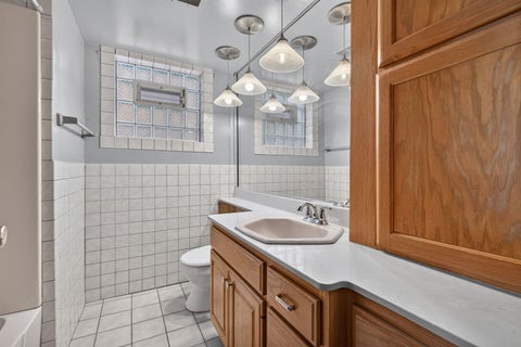 Tiny photo for 5941 S Parkside Avenue, Chicago, IL 60638 (MLS # 12756482)