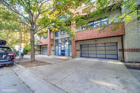 Tiny photo for 2251 W St Paul Avenue #3C, Chicago, IL 60647 (MLS # 12743175)