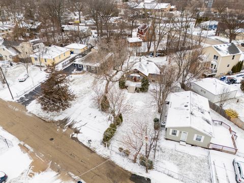 A home in Gages Lake