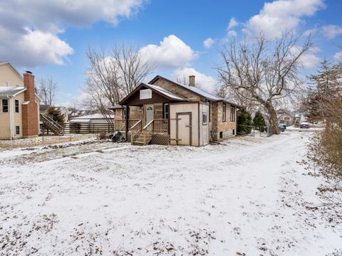 A home in Gages Lake