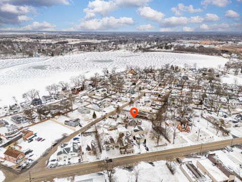 A home in Gages Lake