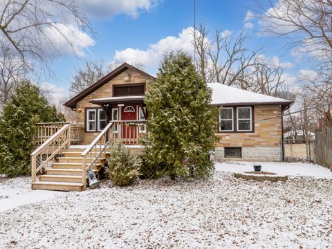 A home in Gages Lake