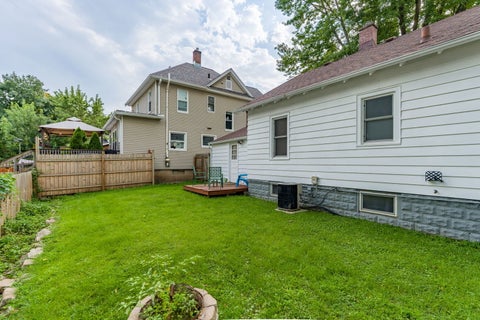 Tiny photo for 403 E High Street, Davenport, IA 52803 (MLS # 12730992)