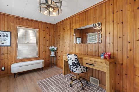 Tiny photo for 403 E High Street, Davenport, IA 52803 (MLS # 12730992)