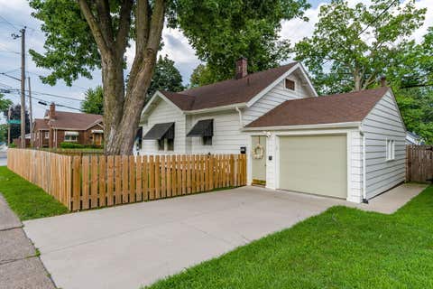 Tiny photo for 403 E High Street, Davenport, IA 52803 (MLS # 12730992)