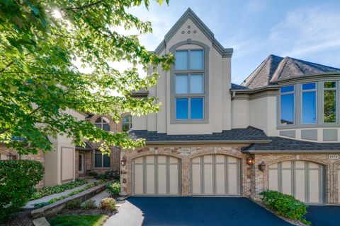 1576 S Kembley Avenue Palatine IL 60067