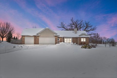 8207 Squirrel Drive Spring Grove IL 60081