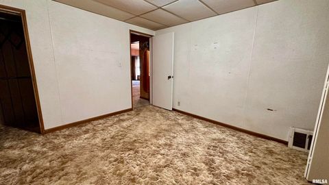 Tiny photo for 902 W POPLAR Street, West Frankfort, IL 62896 (MLS # EB460051)