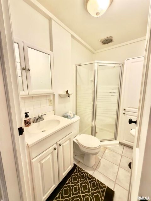 Tiny photo for 3831 E STATE Highway, Shumway, IL 62461 (MLS # EB460672)