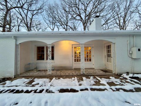 Tiny photo for 3831 E STATE Highway, Shumway, IL 62461 (MLS # EB460672)