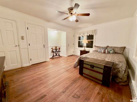 Tiny photo for 3831 E STATE Highway, Shumway, IL 62461 (MLS # EB460672)