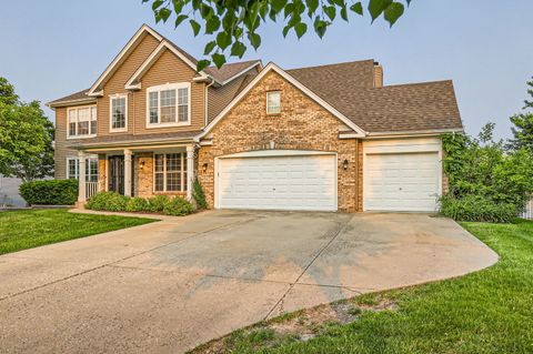 683 Churchill Lane Oswego IL 60543