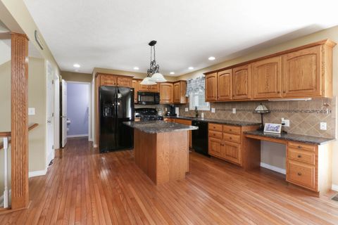 Tiny photo for 3319 Peppertree Lane, Bloomington, IL 61704 (MLS # 12696555)
