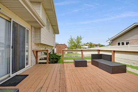Tiny photo for 8218 170th Street, Tinley Park, IL 60477 (MLS # 12633292)