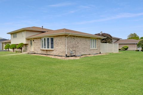 Tiny photo for 8218 170th Street, Tinley Park, IL 60477 (MLS # 12633292)