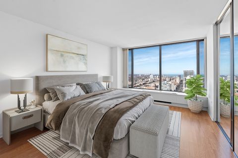 Tiny photo for 5455 N Sheridan Road #3611, Chicago, IL 60640 (MLS # 12580807)