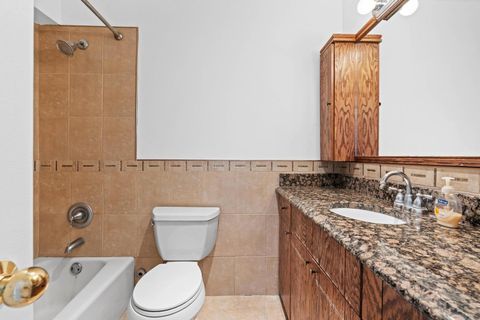 Tiny photo for 5455 N Sheridan Road #3611, Chicago, IL 60640 (MLS # 12580807)