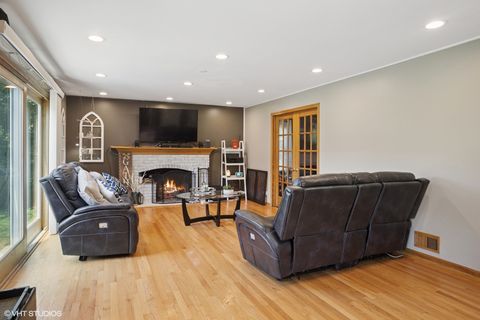 Tiny photo for 523 N Ela Road, Barrington, IL 60010 (MLS # 12500777)