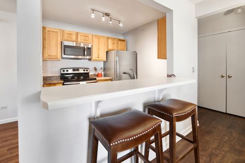 Tiny photo for 330 LEAH Lane #1F, Woodstock, IL 60098 (MLS # 12582766)