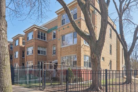 4445 N Magnolia Avenue 3 Chicago IL 60640