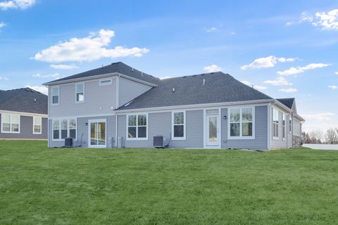 Tiny photo for 4216 Meadowridge Road, Woodstock, IL 60098 (MLS # 12534499)