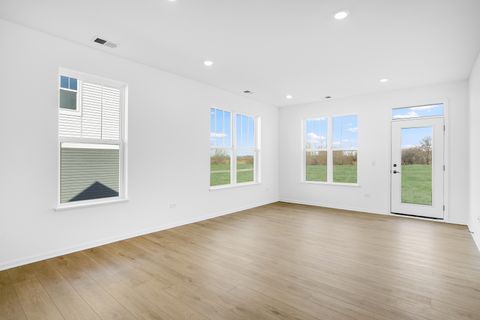 Tiny photo for 4216 Meadowridge Road, Woodstock, IL 60098 (MLS # 12534499)