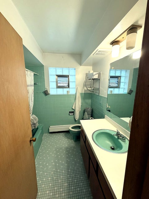 Tiny photo for 1513 Maple Avenue, Berwyn, IL 60402 (MLS # 12774517)