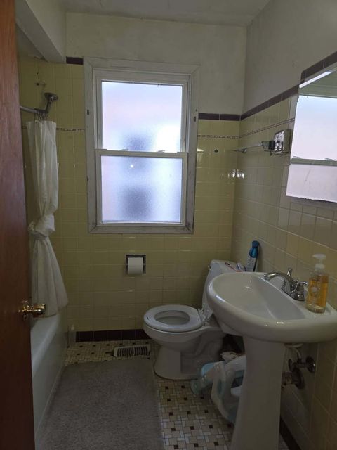Tiny photo for 7252 S Francisco Avenue S, Chicago, IL 60629 (MLS # 12632746)