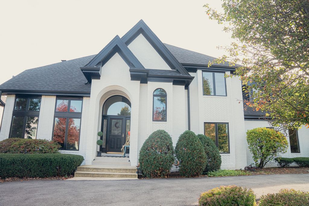 Photo for 10653 Great Egret Drive, Orland Park, IL 60467 (MLS # 12501831)