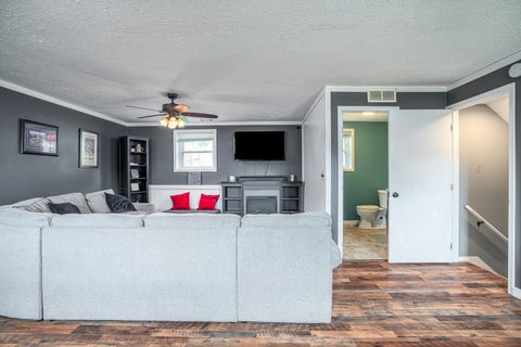 Tiny photo for 2702 W 46th Street, Davenport, IA 52806 (MLS # 12773936)