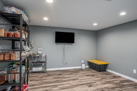 Tiny photo for 2702 W 46th Street, Davenport, IA 52806 (MLS # 12773936)