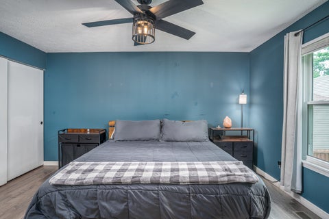 Tiny photo for 2702 W 46th Street, Davenport, IA 52806 (MLS # 12773936)