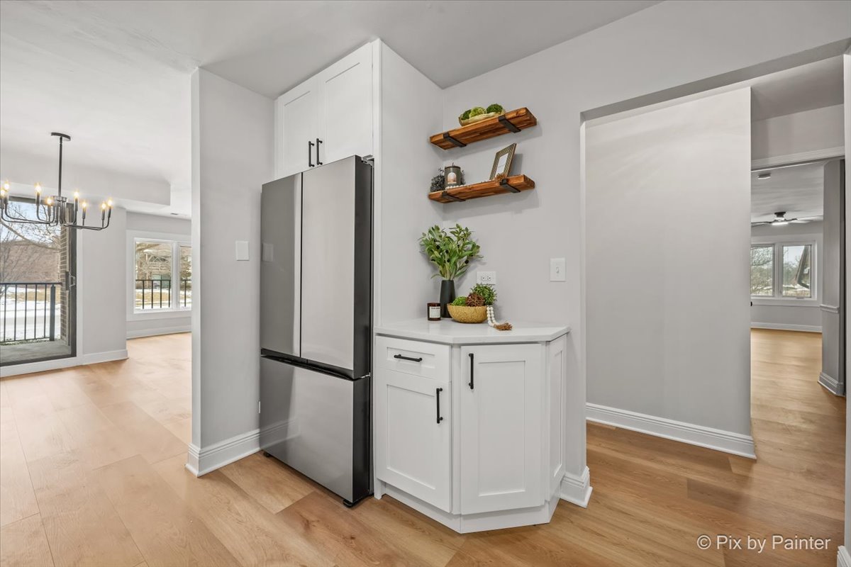 453 Raintree Drive 1H