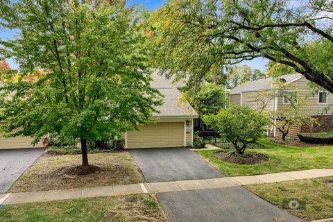 Tiny photo for 2098 Creekside Drive, Wheaton, IL 60189 (MLS # 12777958)