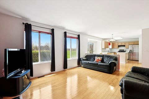 Tiny photo for 554 Charlton Court, Lake Villa, IL 60046 (MLS # 12617772)