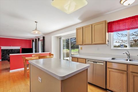 Tiny photo for 554 Charlton Court, Lake Villa, IL 60046 (MLS # 12617772)