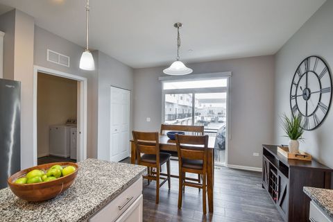 Tiny photo for 3S602 Everton Drive, Warrenville, IL 60555 (MLS # 12603640)