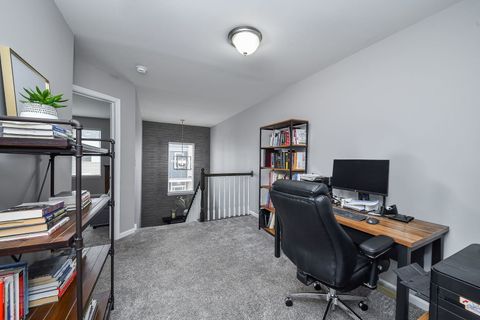Tiny photo for 3S602 Everton Drive, Warrenville, IL 60555 (MLS # 12603640)