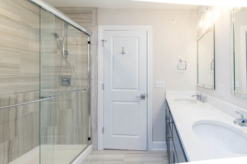 Tiny photo for 10727 Clocktower Drive, Countryside, IL 60525 (MLS # 12537927)