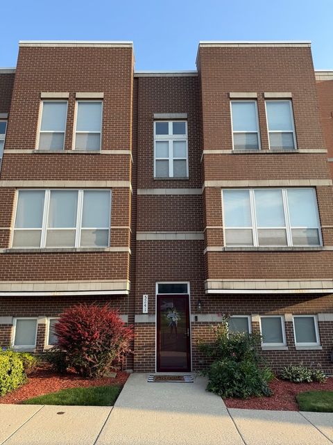 Photo of 5241 W Galewood Avenue, Chicago, IL 60639 (MLS # 12453269)