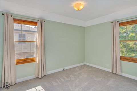 Tiny photo for 1816 Manchester Avenue, Westchester, IL 60154 (MLS # 12492073)