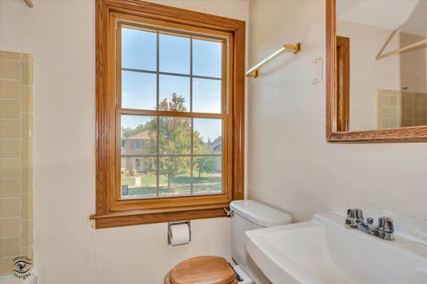 Tiny photo for 1816 Manchester Avenue, Westchester, IL 60154 (MLS # 12492073)