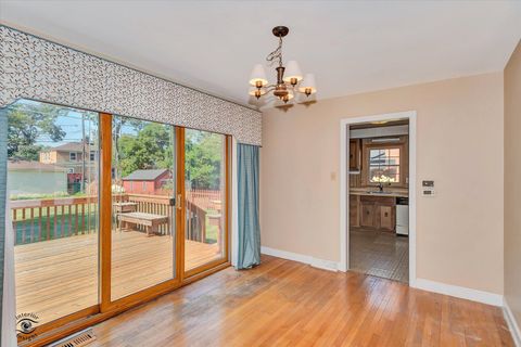 Tiny photo for 1816 Manchester Avenue, Westchester, IL 60154 (MLS # 12492073)