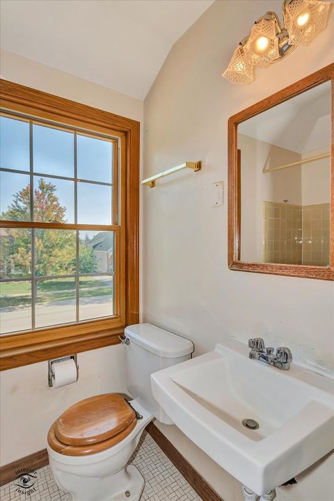 Tiny photo for 1816 Manchester Avenue, Westchester, IL 60154 (MLS # 12492073)