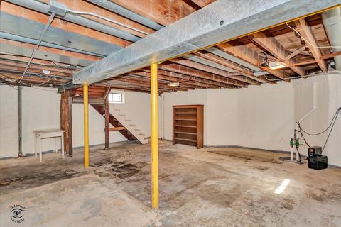 Tiny photo for 1816 Manchester Avenue, Westchester, IL 60154 (MLS # 12492073)