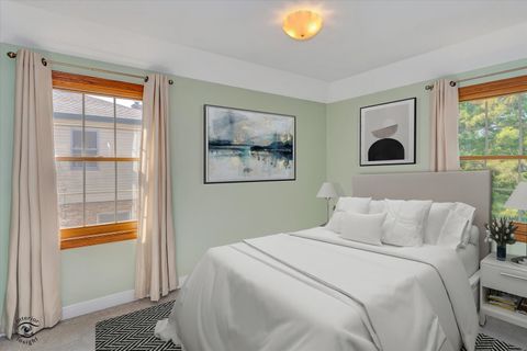 Tiny photo for 1816 Manchester Avenue, Westchester, IL 60154 (MLS # 12492073)