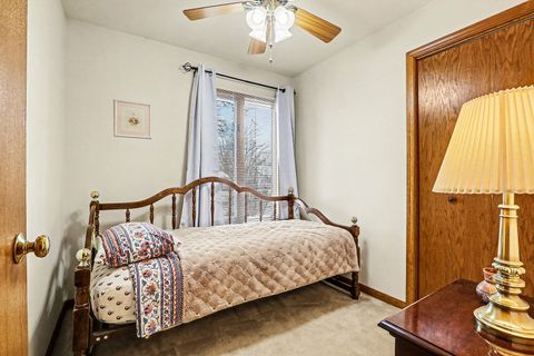 Tiny photo for 1007 Pearson Drive, Joliet, IL 60435 (MLS # 12533947)