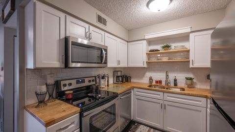 Tiny photo for 1234 Chalet Road #301, Naperville, IL 60563 (MLS # 12502906)
